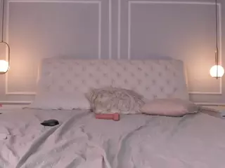 celeste-show's Live Sex Cam Show