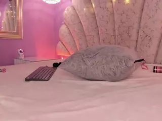 chloe-watsonxx's Live Sex Cam Show