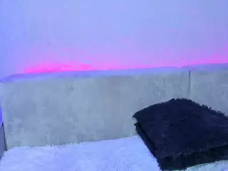 Gorgeous-Luna's Live Sex Cam Show
