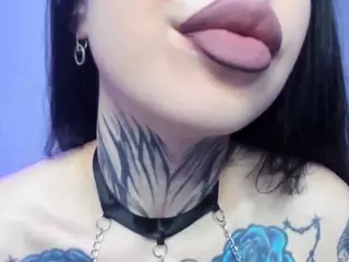 Gorgeous-Luna's Live Sex Cam Show
