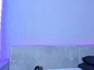 Gorgeous-Luna's Live Sex Cam Show