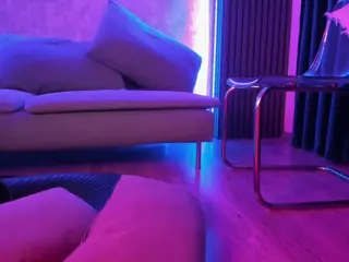 Milla-Heart's Live Sex Cam Show
