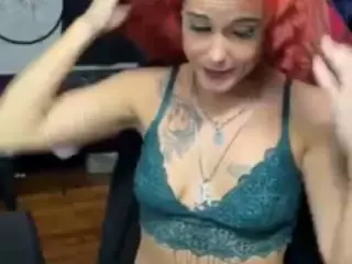 Missy13's Live Sex Cam Show