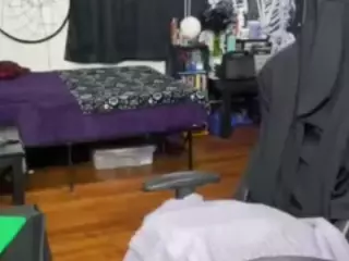 Missy13's Live Sex Cam Show