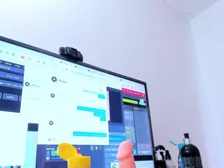 Camcrush4's Live Sex Cam Show