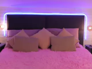 Hailey-Green's Live Sex Cam Show