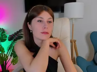 Hailey-Green's Live Sex Cam Show