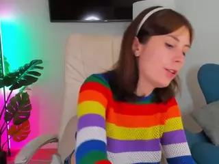 Hailey-Green's Live Sex Cam Show