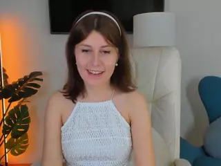 Hailey-Green's Live Sex Cam Show