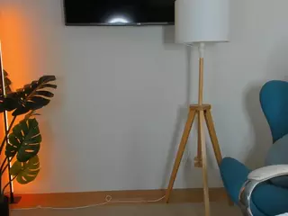 Hailey-Green's Live Sex Cam Show