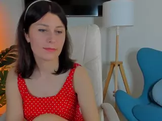 Hailey-Green's Live Sex Cam Show