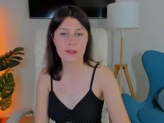 Hailey-Green's Live Sex Cam Show