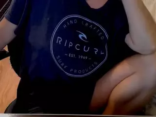 sunny-girl18's Live Sex Cam Show