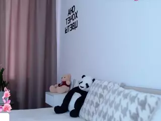 Asti757's Live Sex Cam Show