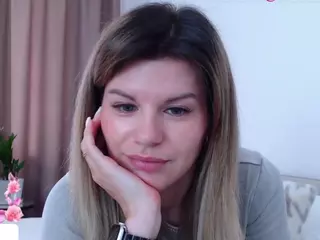 Asti757's Live Sex Cam Show