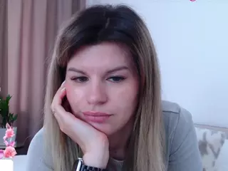 Asti757's Live Sex Cam Show