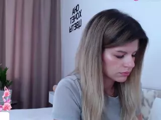Asti757's Live Sex Cam Show
