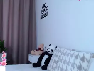 Asti757's Live Sex Cam Show