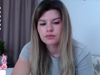 Asti757's Live Sex Cam Show