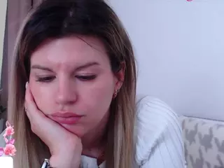 Asti757's Live Sex Cam Show