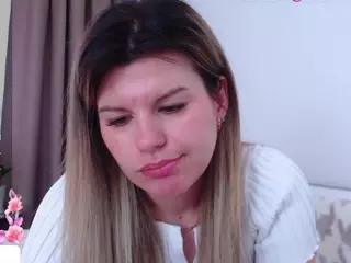 Asti757's Live Sex Cam Show