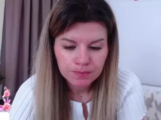 Asti757's Live Sex Cam Show