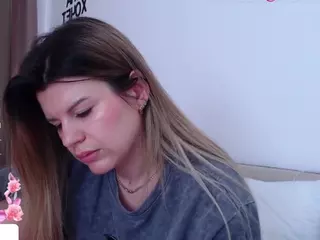 Asti757's Live Sex Cam Show