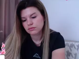 Asti757's Live Sex Cam Show