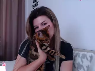 Asti757's Live Sex Cam Show