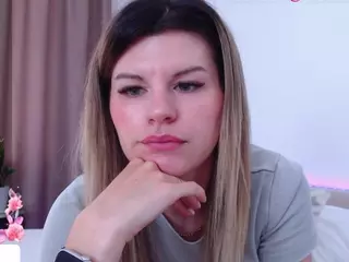 Asti757's Live Sex Cam Show