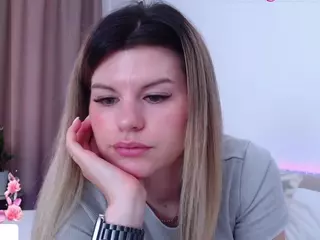 Asti757's Live Sex Cam Show