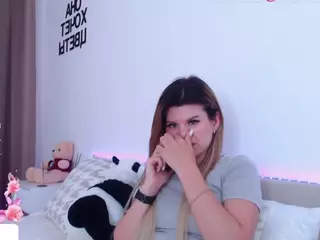 Asti757's Live Sex Cam Show
