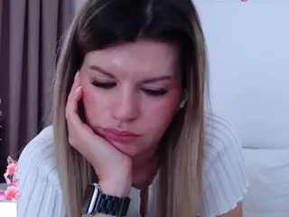 Asti757's Live Sex Cam Show