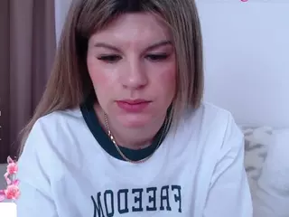 Asti757's Live Sex Cam Show