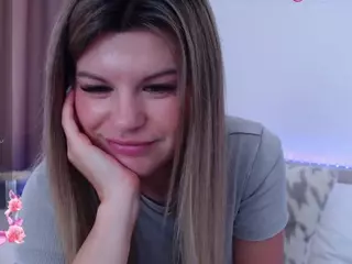 Asti757's Live Sex Cam Show