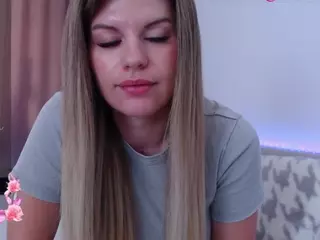 Asti757's Live Sex Cam Show