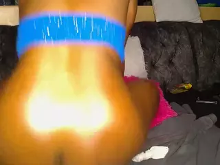 Queen-bree's Live Sex Cam Show