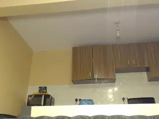 Queen-bree's Live Sex Cam Show