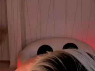 AntonellaHansX's Live Sex Cam Show