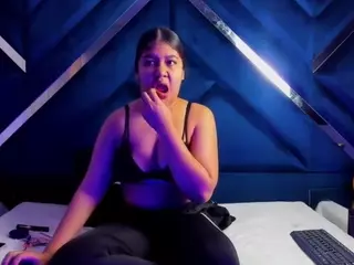 natalieevansx69's Live Sex Cam Show