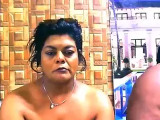 IndianCherryPie's Live Sex Cam Show