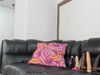 AlissonFreckles's Live Sex Cam Show