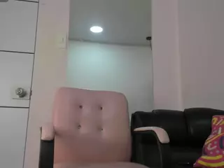 AlissonFreckles's Live Sex Cam Show