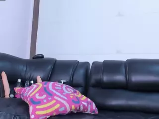 AlissonFreckles's Live Sex Cam Show