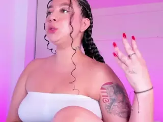 BrianaTaylor's Live Sex Cam Show