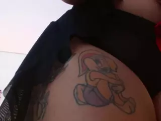 Chloee-Hott's Live Sex Cam Show