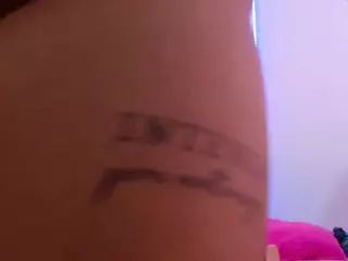 Chloee-Hott's Live Sex Cam Show