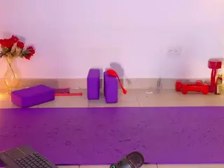 LuxKaroline's Live Sex Cam Show