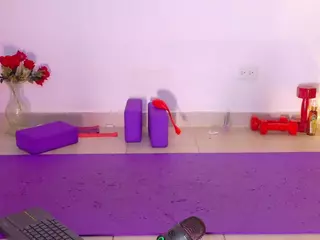 LuxKaroline's Live Sex Cam Show