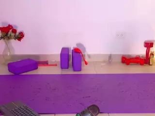 LuxKaroline's Live Sex Cam Show